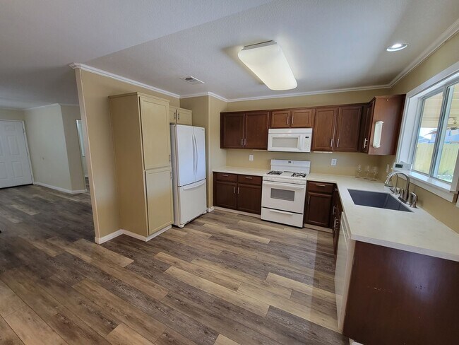Foto del edificio - Beautiful Home available in Brawley