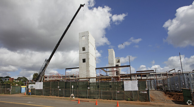 Primary Photo - The Plaza at Pearl City