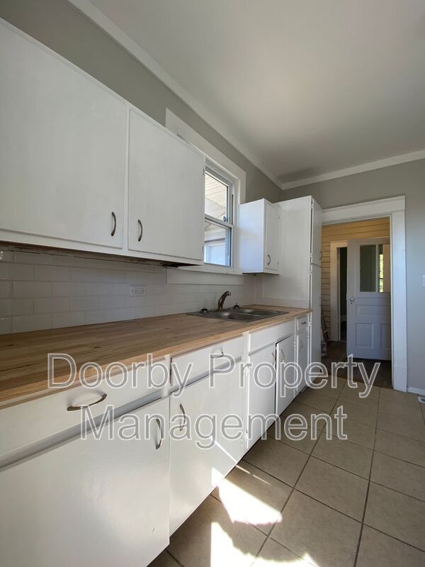 Foto del edificio - 3011 15th Ave