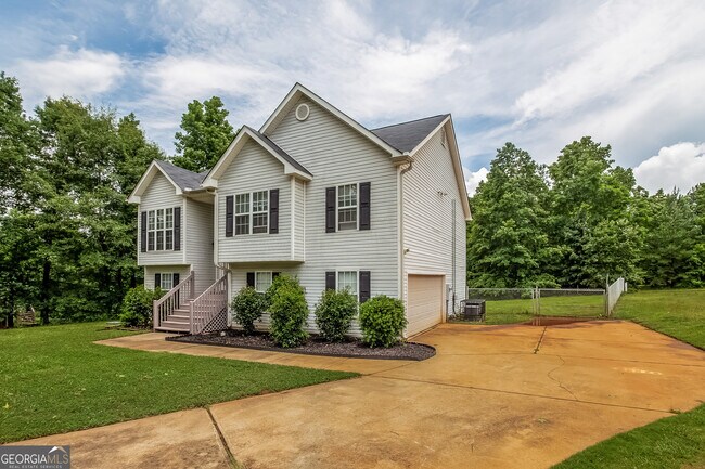 Building Photo - 189 Old Stonewall Dr