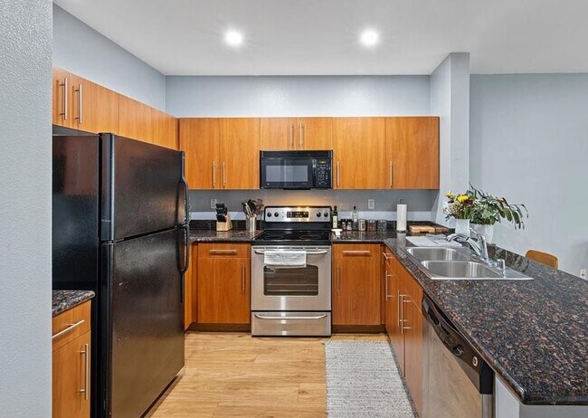 Foto del edificio - 1060 S Third St