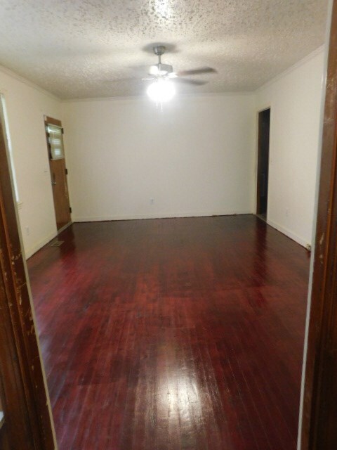 Building Photo - 3135 E Brewington Rd