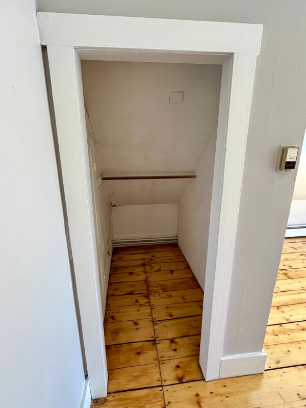 Building Photo - 50 N Main St