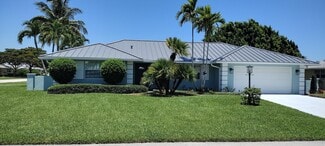Building Photo - 9583 SE Little Club Way S