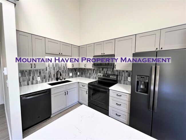 Foto del edificio - 30679 Sun Creek Dr