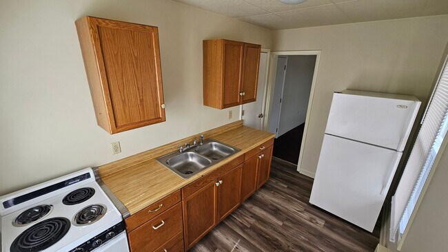 Foto del edificio - JUST REDUCED and Ask About Our Incentives!  2nd Floor 1 Bedroom Apartment!