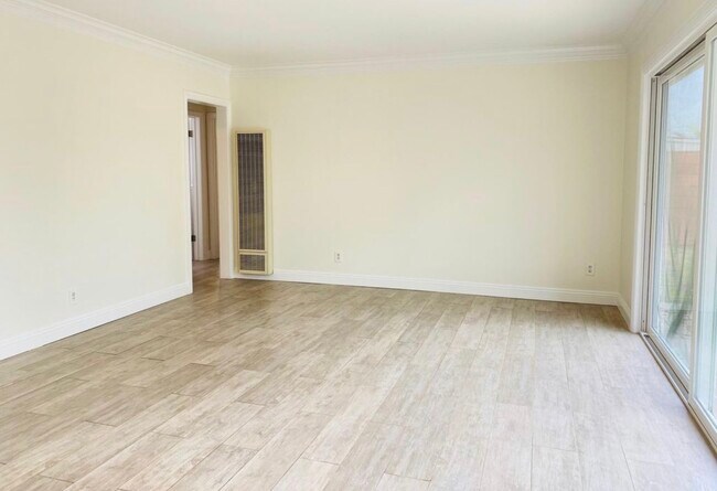 Building Photo - 12612 Chaparral Dr