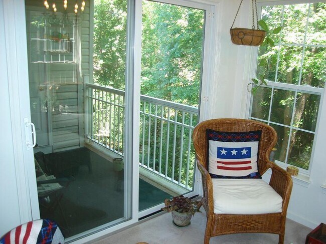 Building Photo - *SUPER BRIGHT UPGRADED CONDO!*