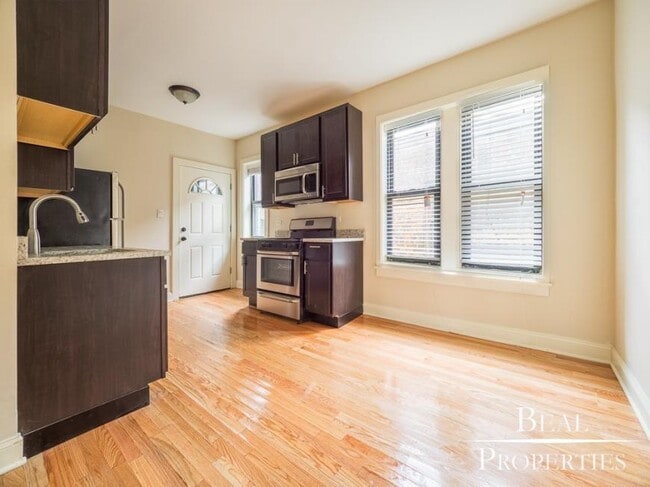 1 bedroom in CHICAGO IL 60613 - 1 bedroom in CHICAGO IL 60613 Apartment