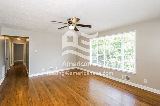 Foto del edificio - 1227 Radiance Dr