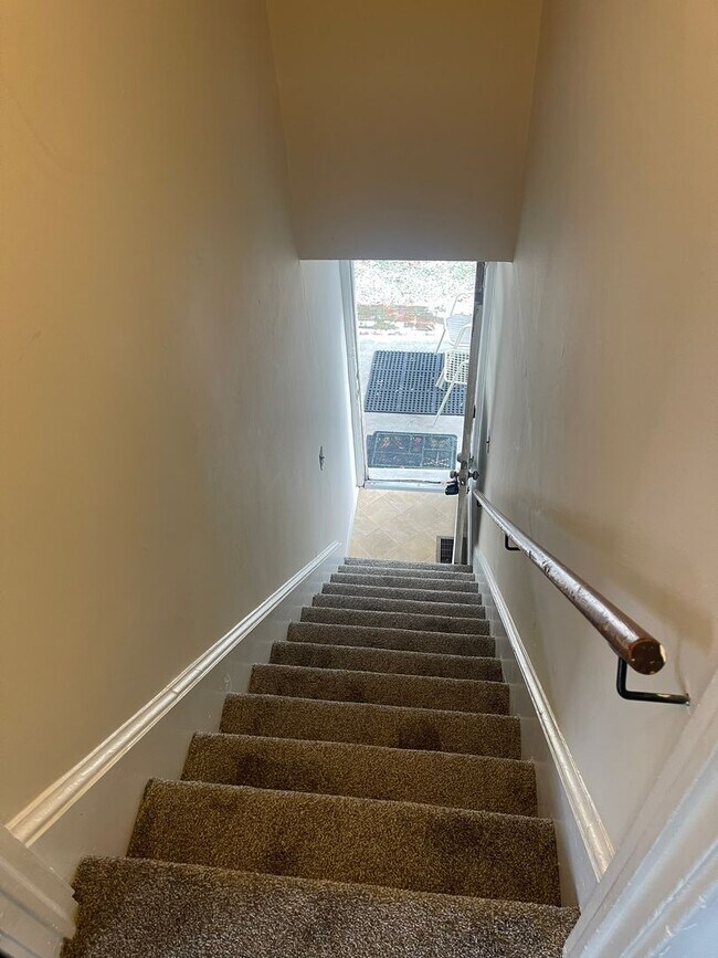 Foto del edificio - 2 Bedroom Apartment in Marshallton Heights