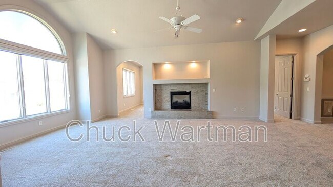 Foto del edificio - 2795 Stonewall Heights