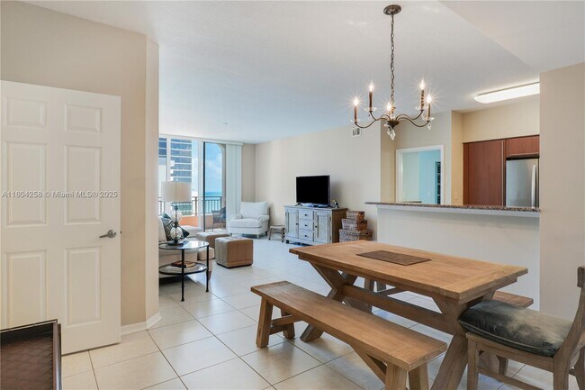 Foto del edificio - 2080 S Ocean Dr