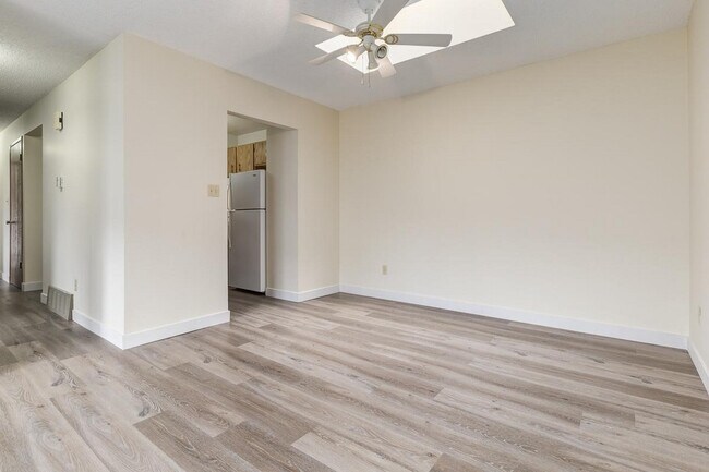 Photo du bâtiment - Huntington Townhomes