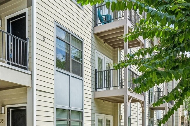 Foto del edificio - 36 Moda Ln