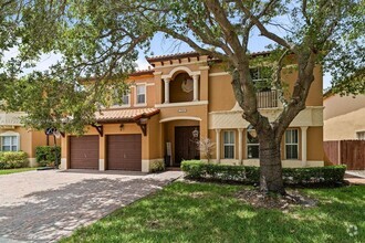 Building Photo - 15555 SW 26th Terrace