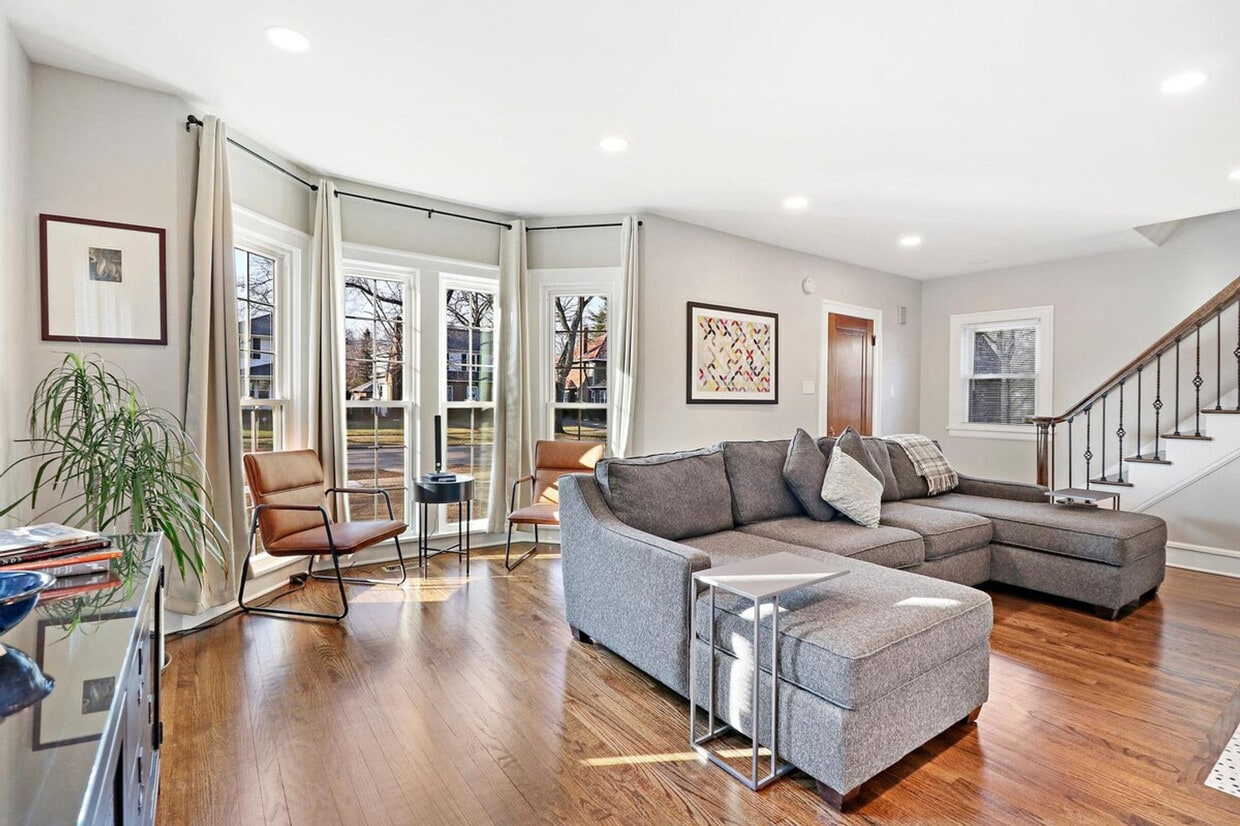 Foto principal - 1317 N Jackson St