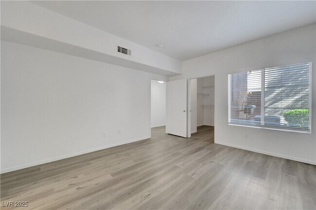 Building Photo - 9000 S Las Vegas Blvd