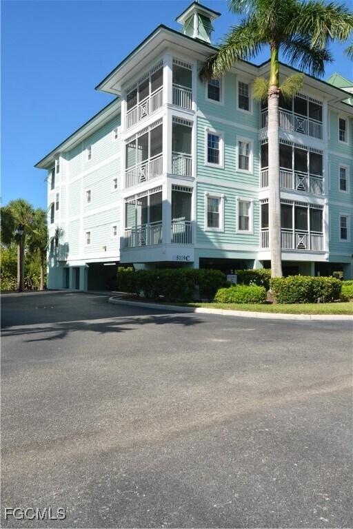 Foto principal - 5119 Melbourne St