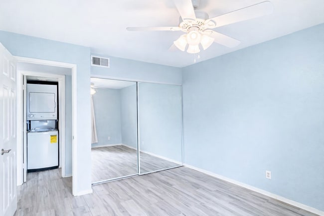 Building Photo - 3500 Hayden Rd