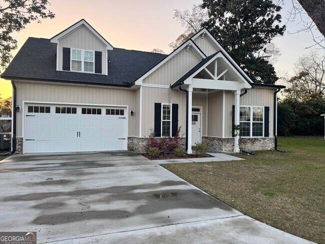 Foto del edificio - 410 N Caswell St