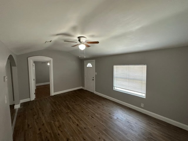 Foto principal - 776 14th Ave S