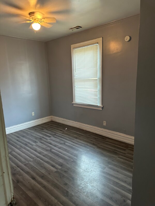 Primary Photo - 3825 Alder St