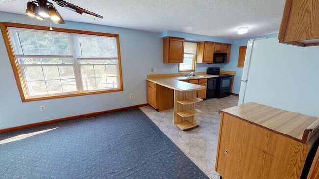 Foto del edificio - 975 Murray Ln