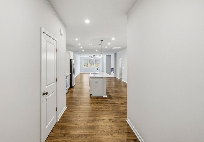Building Photo - 148 Herrick Pl