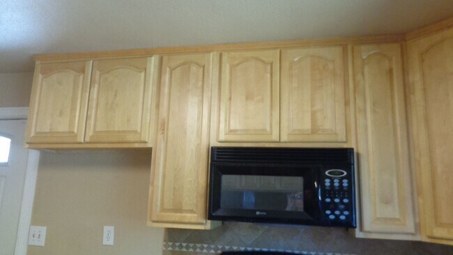 Foto del edificio - Nice 2-Bedroom House