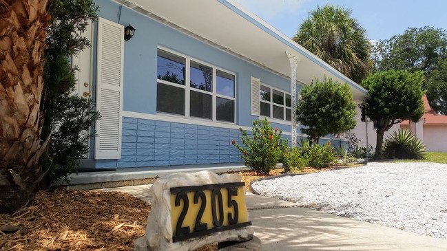 Building Photo - Gulfport Pool Home short term rental