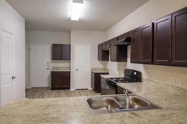 Foto del edificio - 5642 Hawksbury Creek Trail