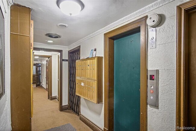 Foto del edificio - 120 Glynn Ct