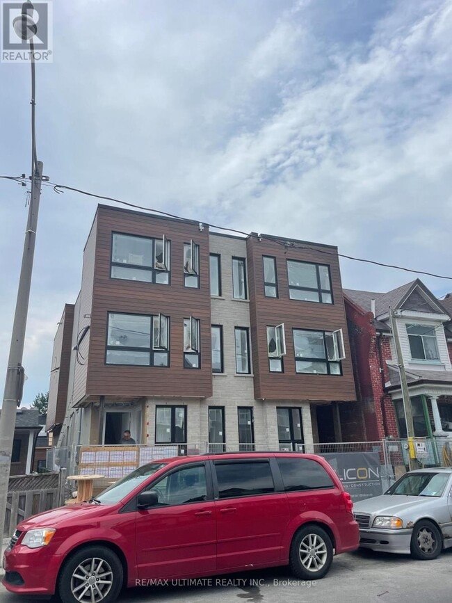 Building Photo - 19 Lappin Ave