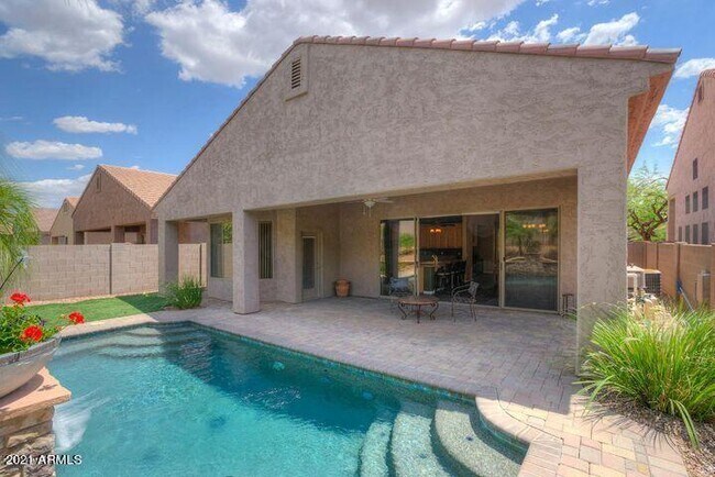 Building Photo - 7638 E Via Del Sol Dr