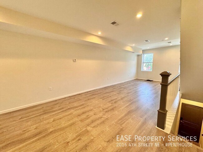 Building Photo - 2016 4th St NE