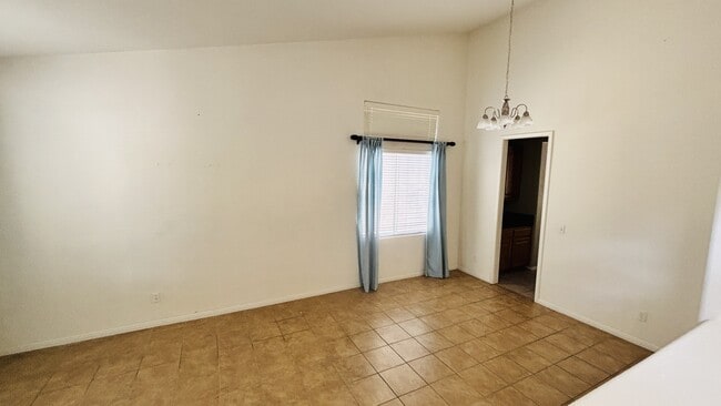 Building Photo - 2316 Tedesca Dr