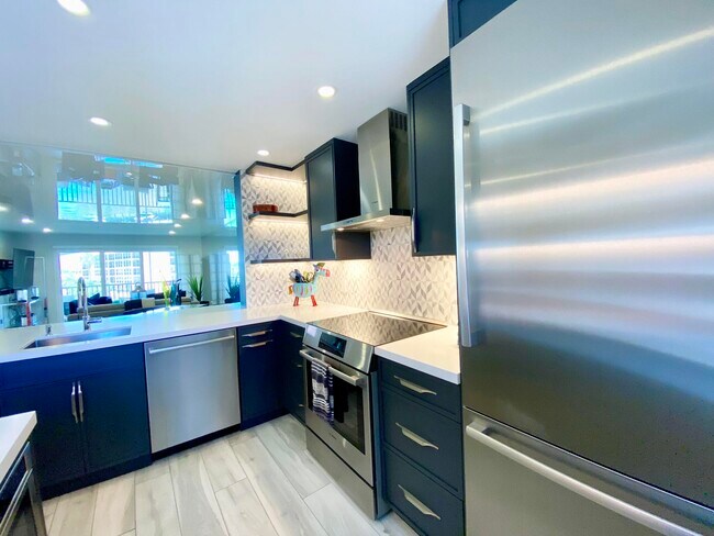 Foto del edificio - 2871 N Ocean Blvd