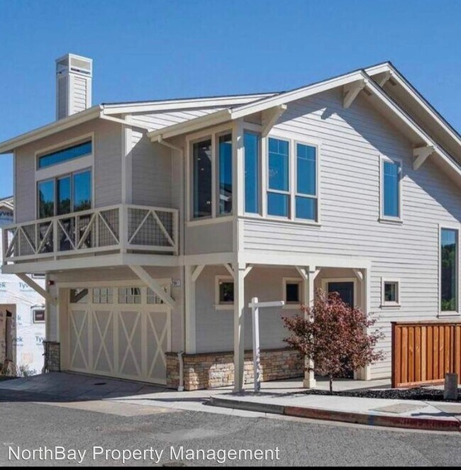 Foto del edificio - 3 br, 2.5 bath House - 2021 Stagecoach Rd
