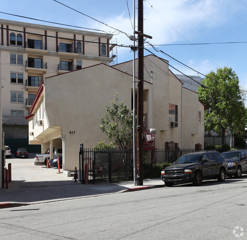 Building Photo - 617 Bunker Hill Ave