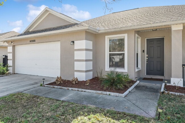 Building Photo - 14208 Rensselaer Rd