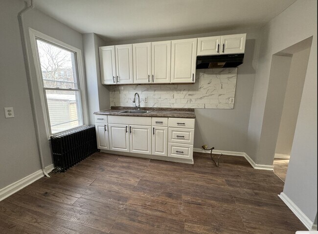 Foto del edificio - 54 Harrison Ave