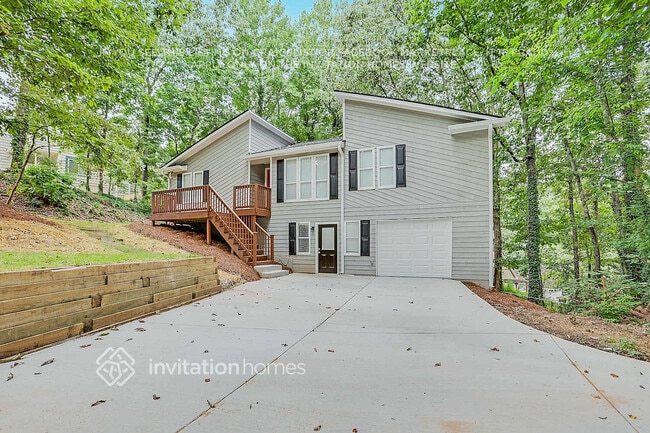 Building Photo - 5545 Gibson Dr