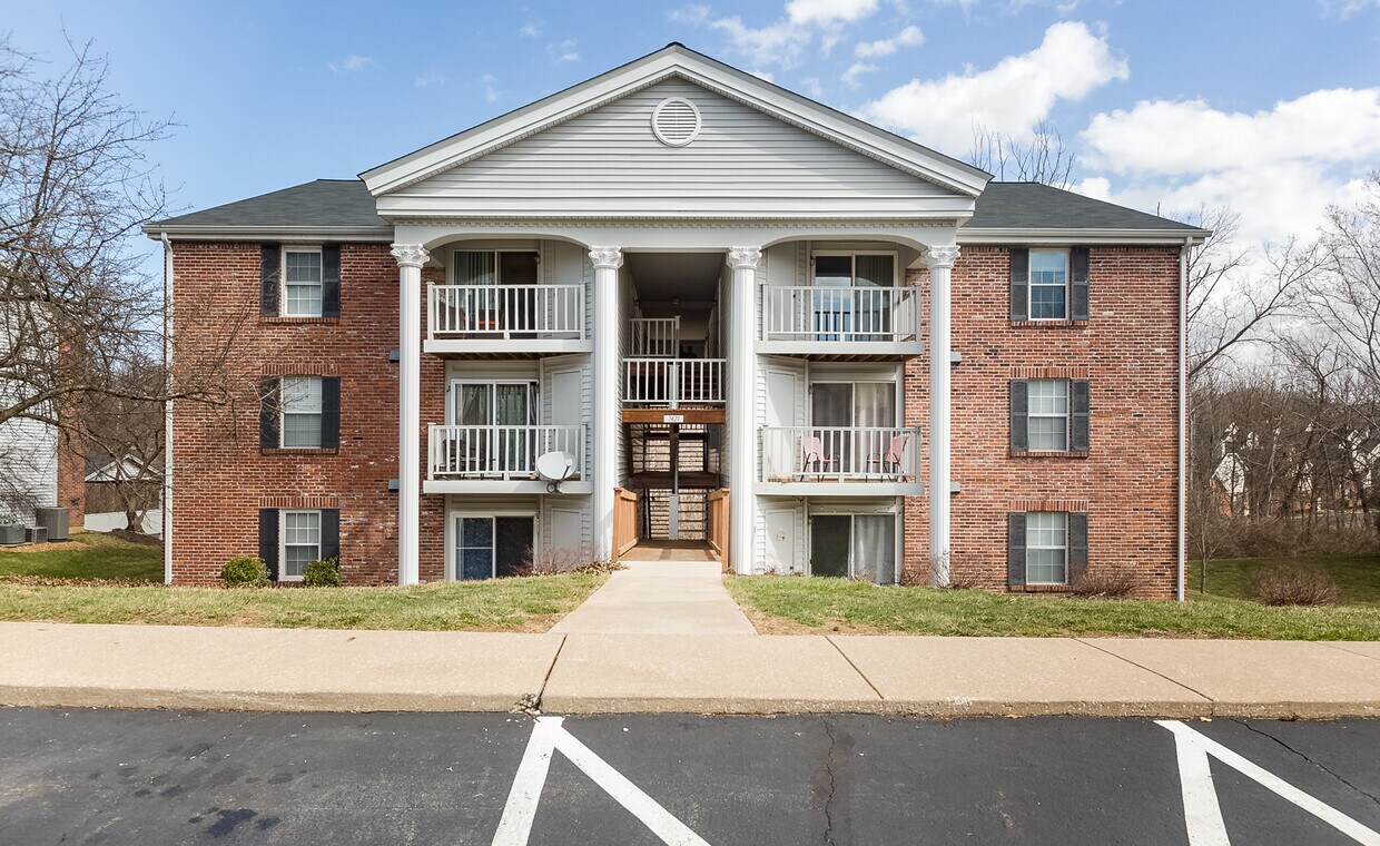 7421 Triwoods Dr Unit K, Saint Louis, MO 63119 Condo for Rent in