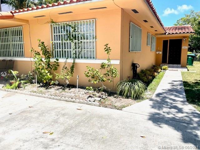 Foto del edificio - 2867 SW 38th Ave
