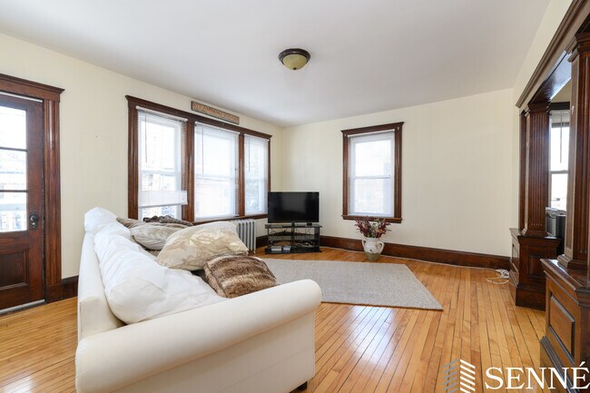 Foto del edificio - 432 Watertown St