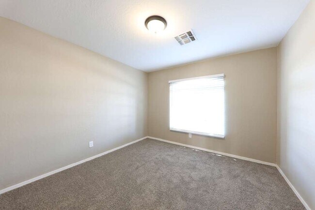 Building Photo - 8934 W Encanto Blvd