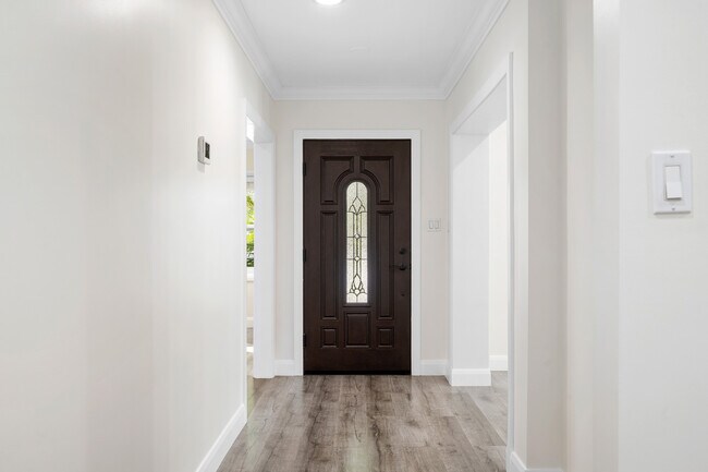 Foto del edificio - 1250 Bruce Ave