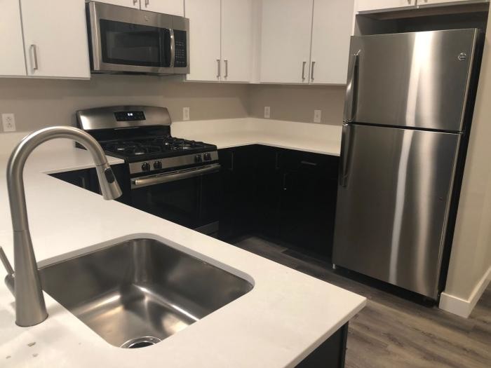 Primary Photo - 2 bedroom in Quincy MA 02169