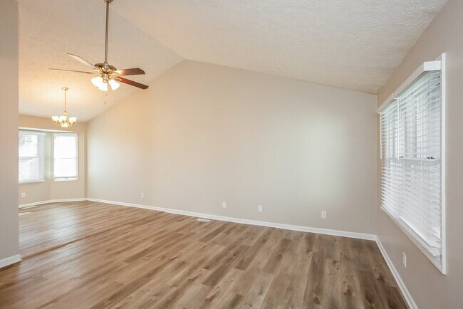 Foto del edificio - 5945 Terrytown Pkwy